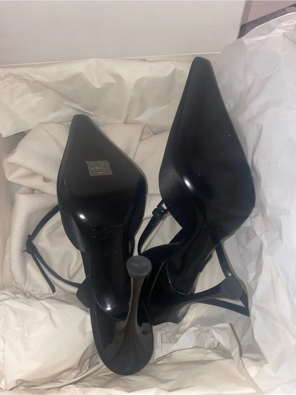 Brand New 100% Auth Saint Laurent Black Satin Harlow Pumps eu 37.5